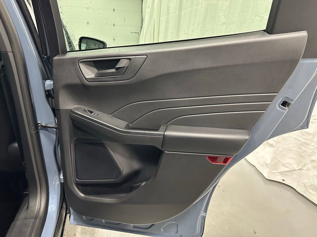 Used 2025 Ford Escape Active image 44