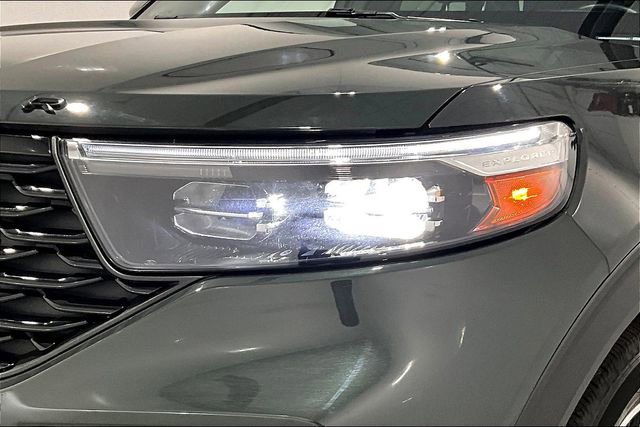 Used 2024 Ford Explorer ST-Line w/ Class IV Trailer Tow Package image 31
