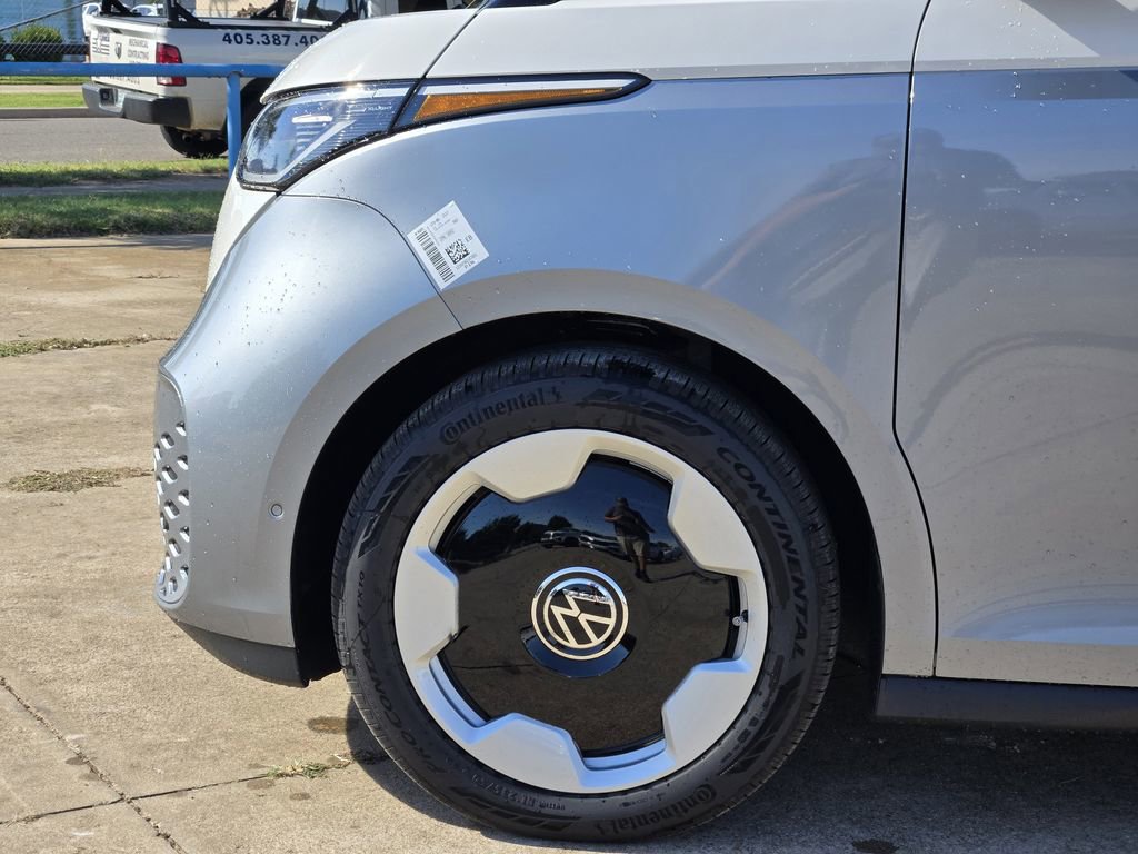 New 2025 Volkswagen ID. Buzz Pro S Plus image 5