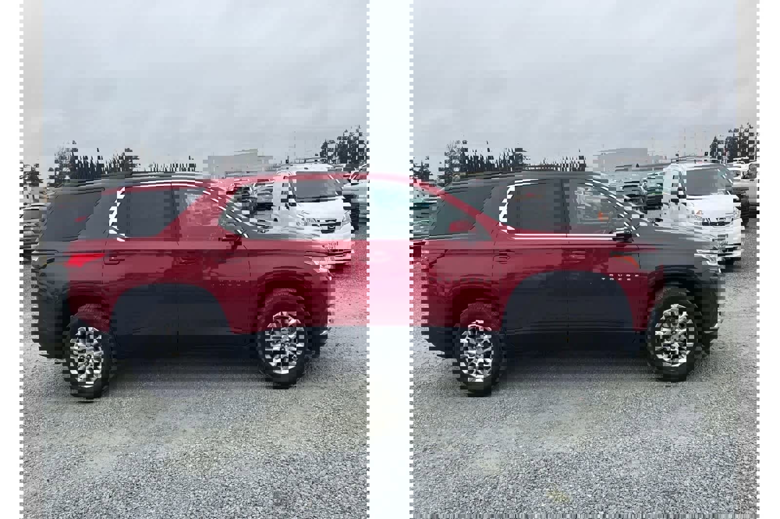 Used 2019 Chevrolet Traverse LT image 9