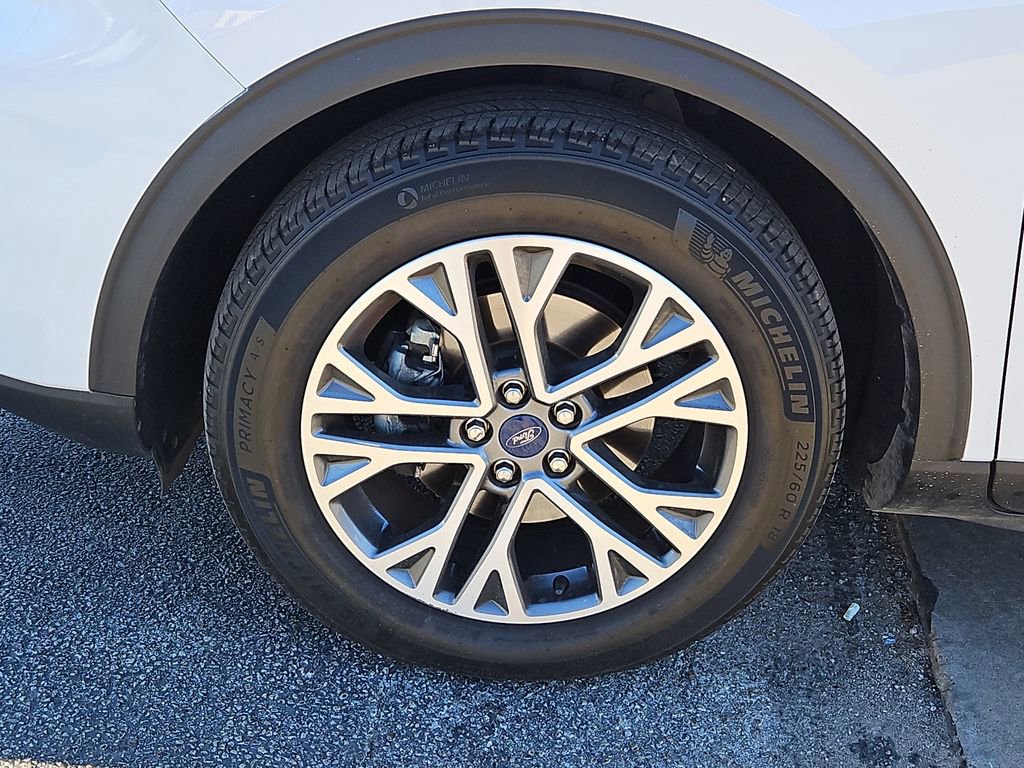 Used 2022 Ford Escape SEL image 14