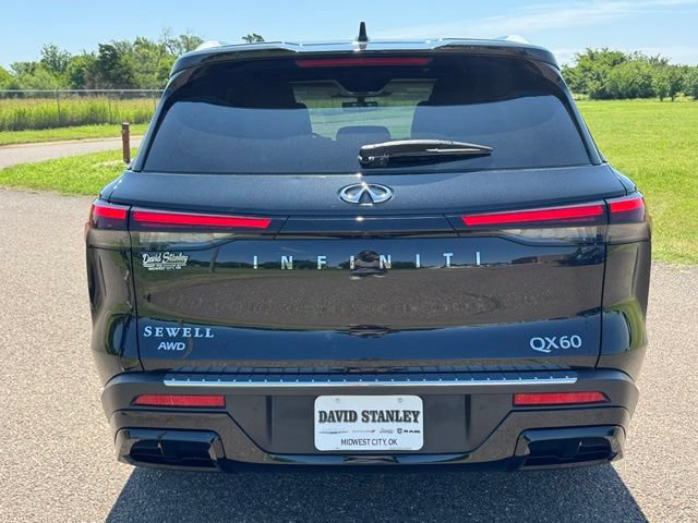 Used 2023 INFINITI QX60 Luxe w/ Vision Package AWD/4WD image 5