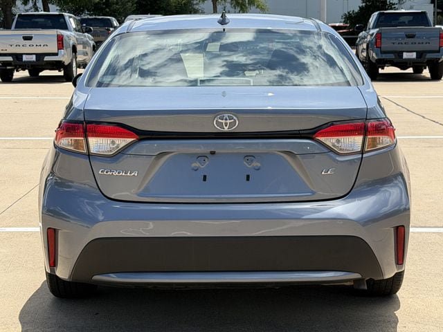 Used 2022 Toyota Corolla LE FWD image 5