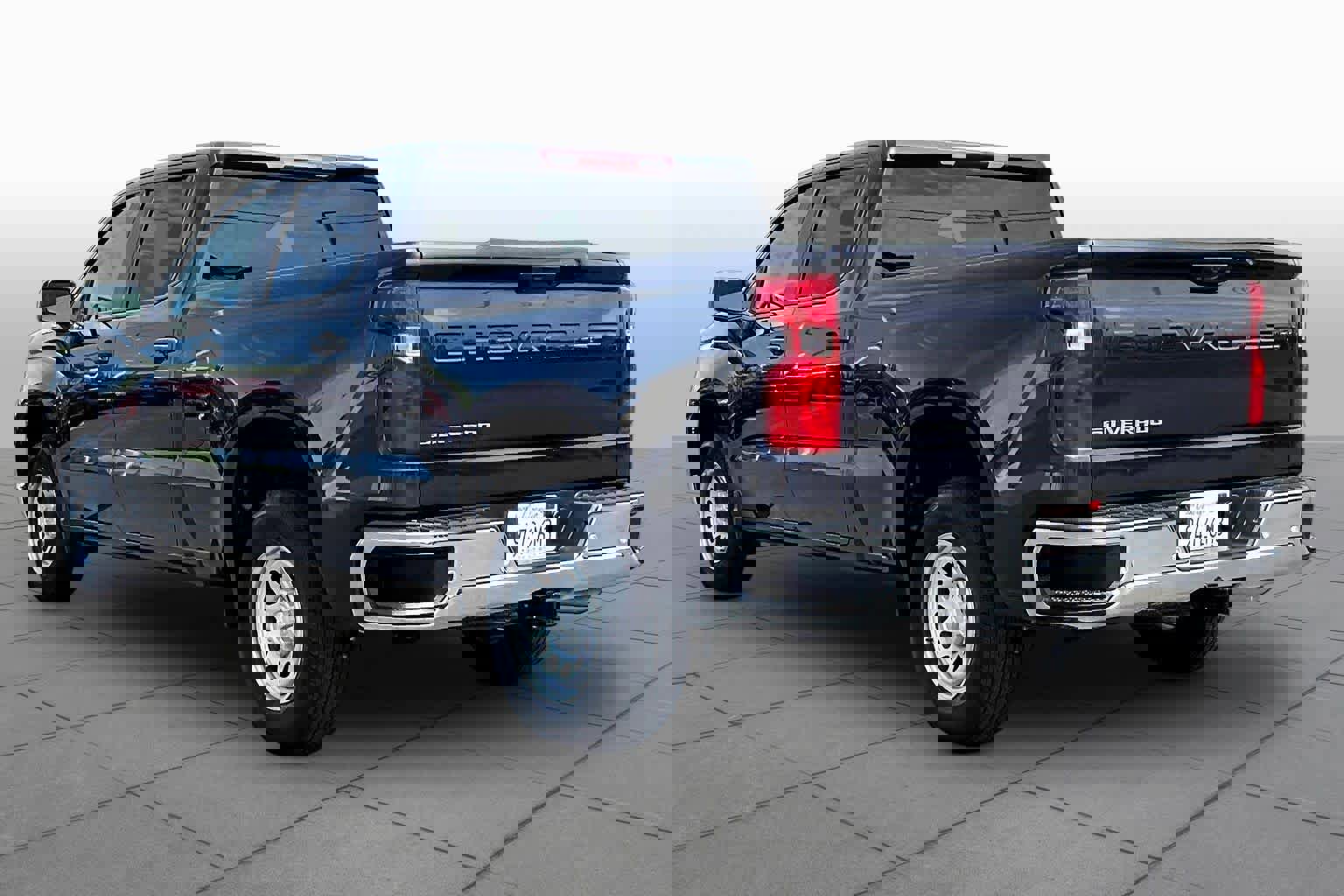 Used 2022 Chevrolet Silverado 1500 W/T w/ WT Value Package image 11