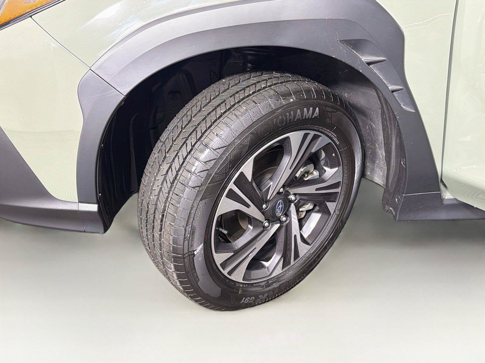 Used 2026 Subaru Crosstrek 2.5i Premium AWD/4WD image 36