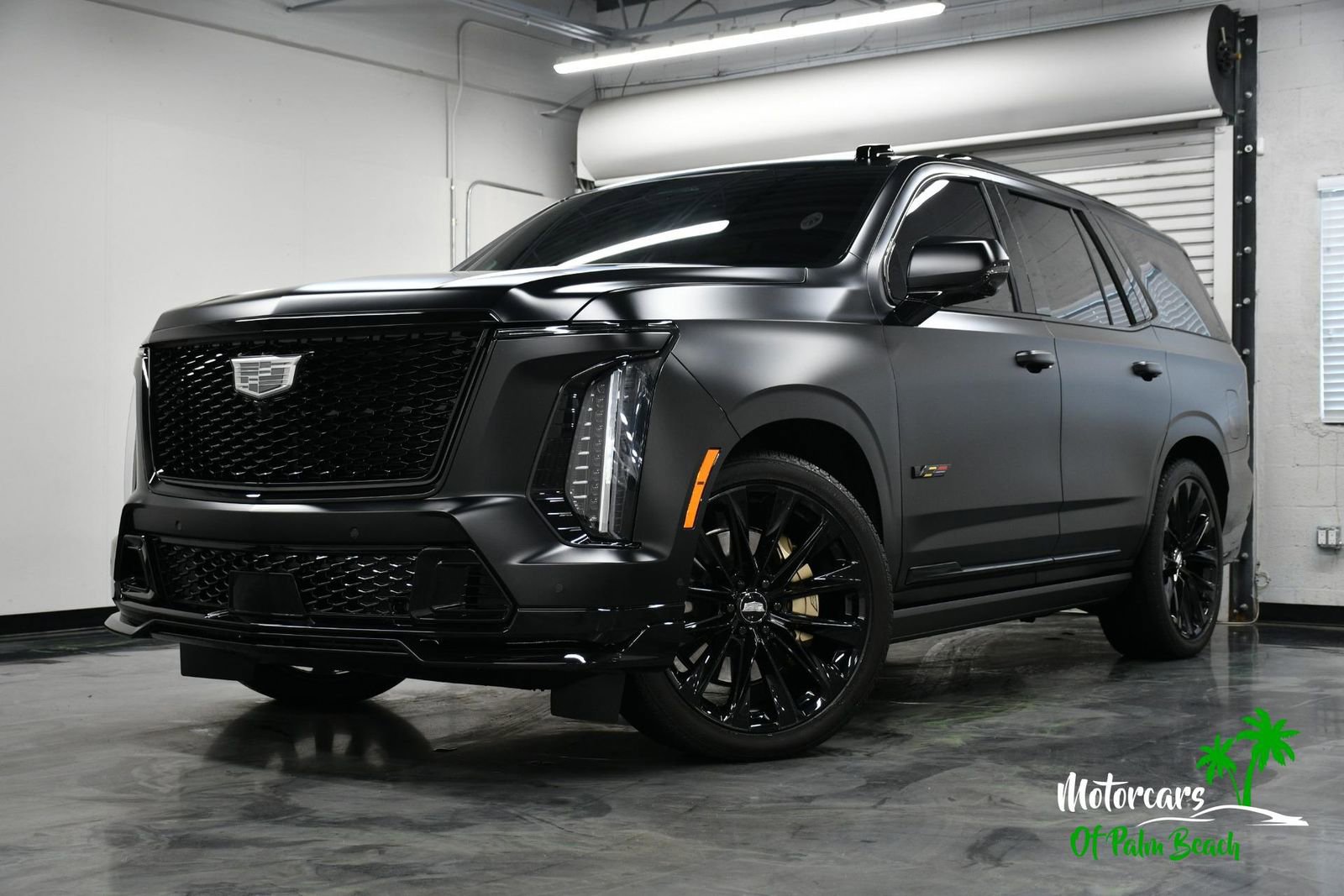 Used 2026 Cadillac Escalade V w/ LPO, ONYX Package image 1