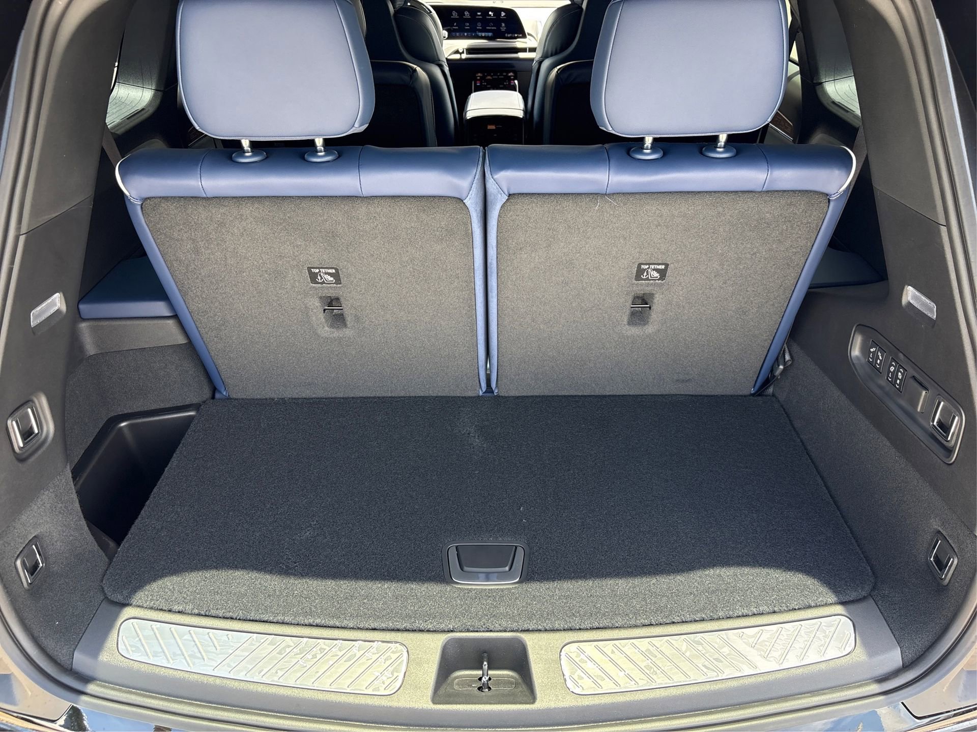 New 2026 Cadillac Vistiq Premium Luxury image 11