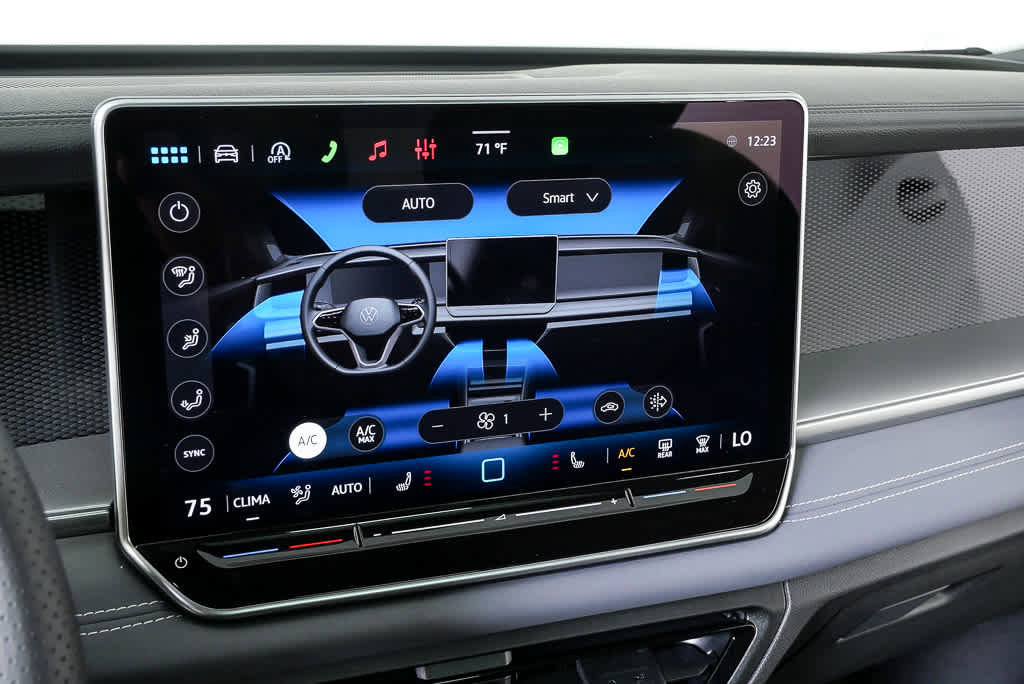 New 2026 Volkswagen Tiguan SE R-Line FWD image 16