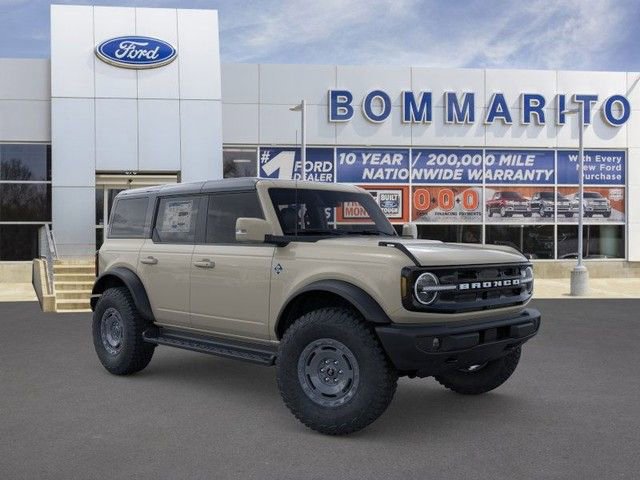 New 2025 Ford Bronco Outer Banks w/ Sasquatch Package image 7