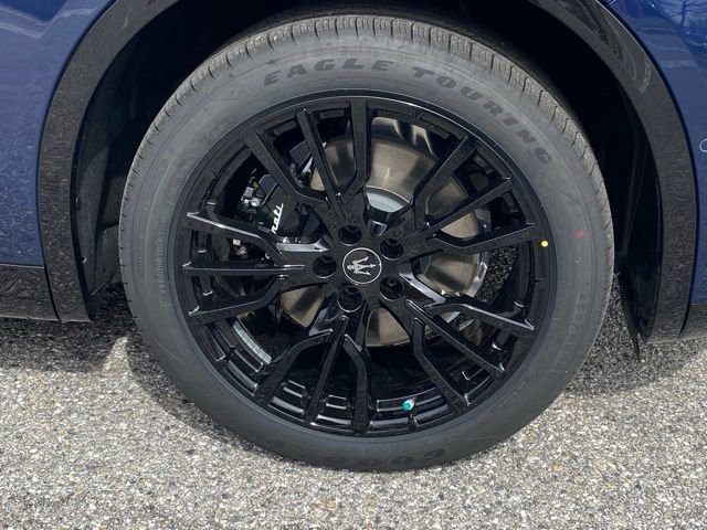 New 2025 Maserati Grecale Modena image 12