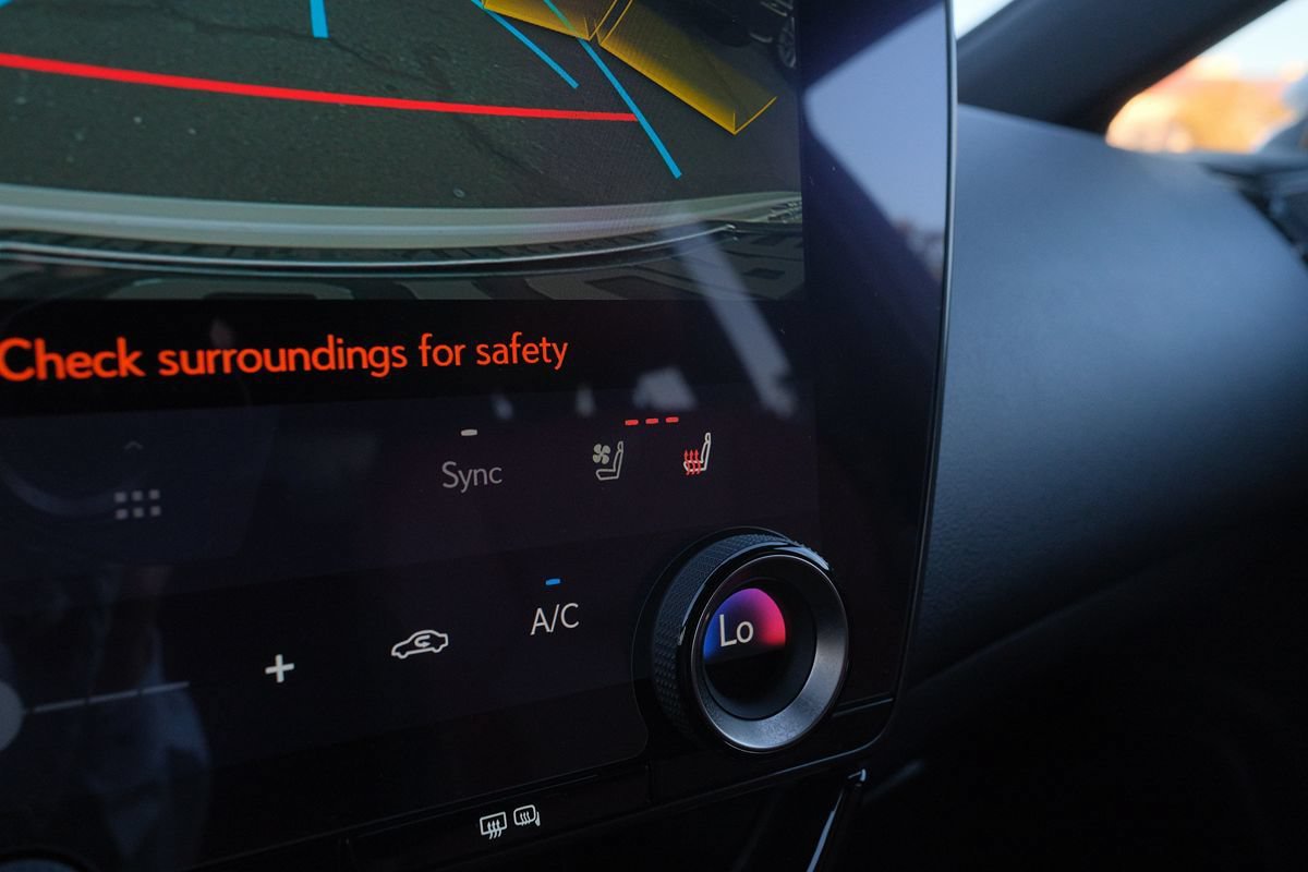 Used 2022 Lexus NX 450h+ AWD w/ Vision Package image 21