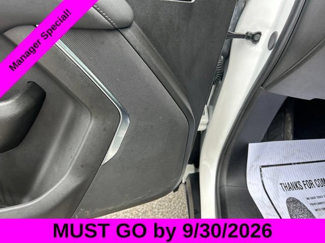 Used 2025 Chevrolet Suburban Z71 AWD/4WD image 14