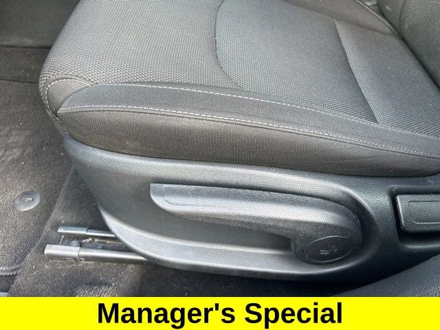 Used 2024 Kia Forte LXS w/ LXS Technology Package FWD image 13