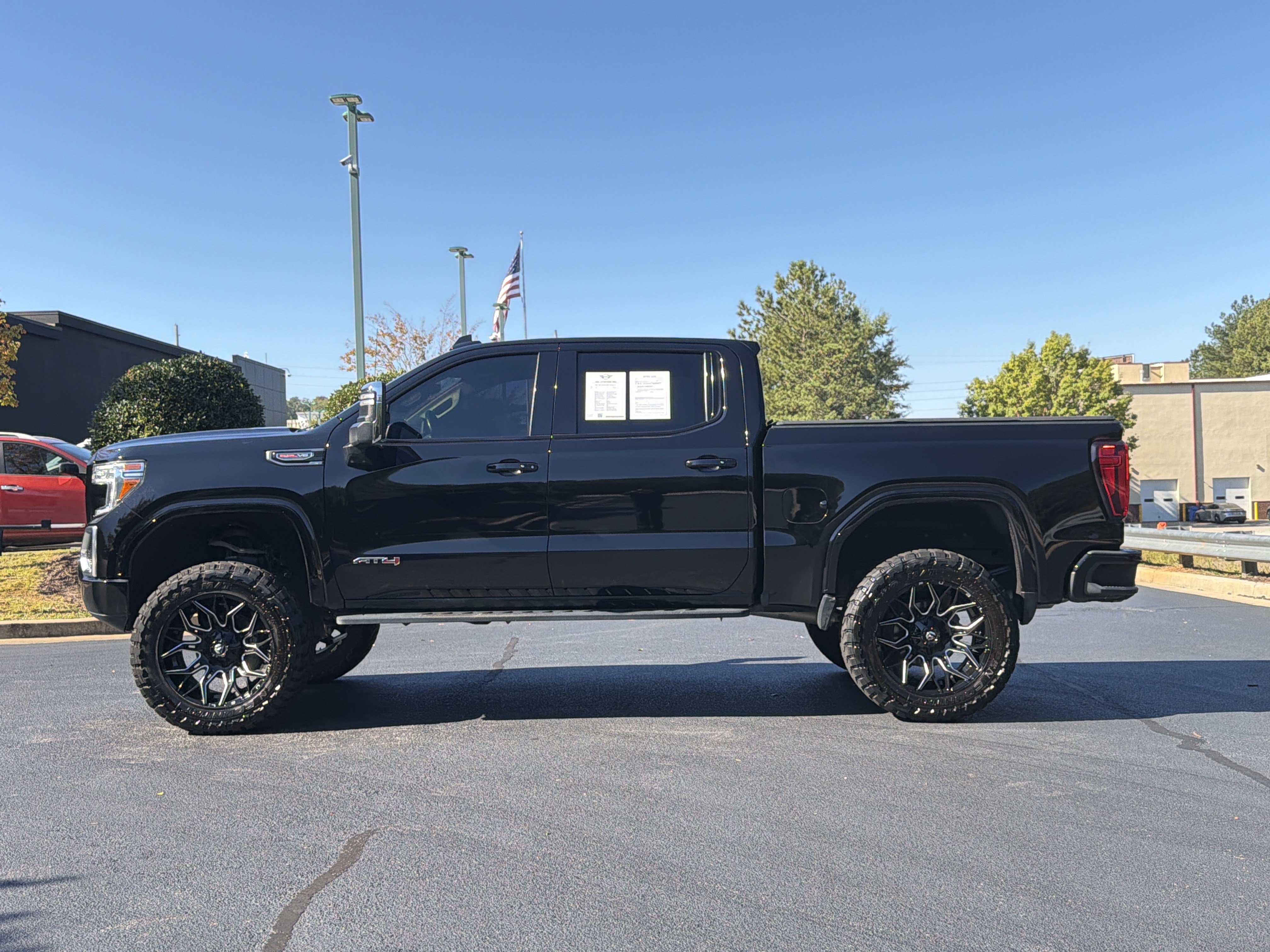 Used 2022 GMC Sierra 1500 AT4 w/ AT4 Premium Package AWD/4WD image 14