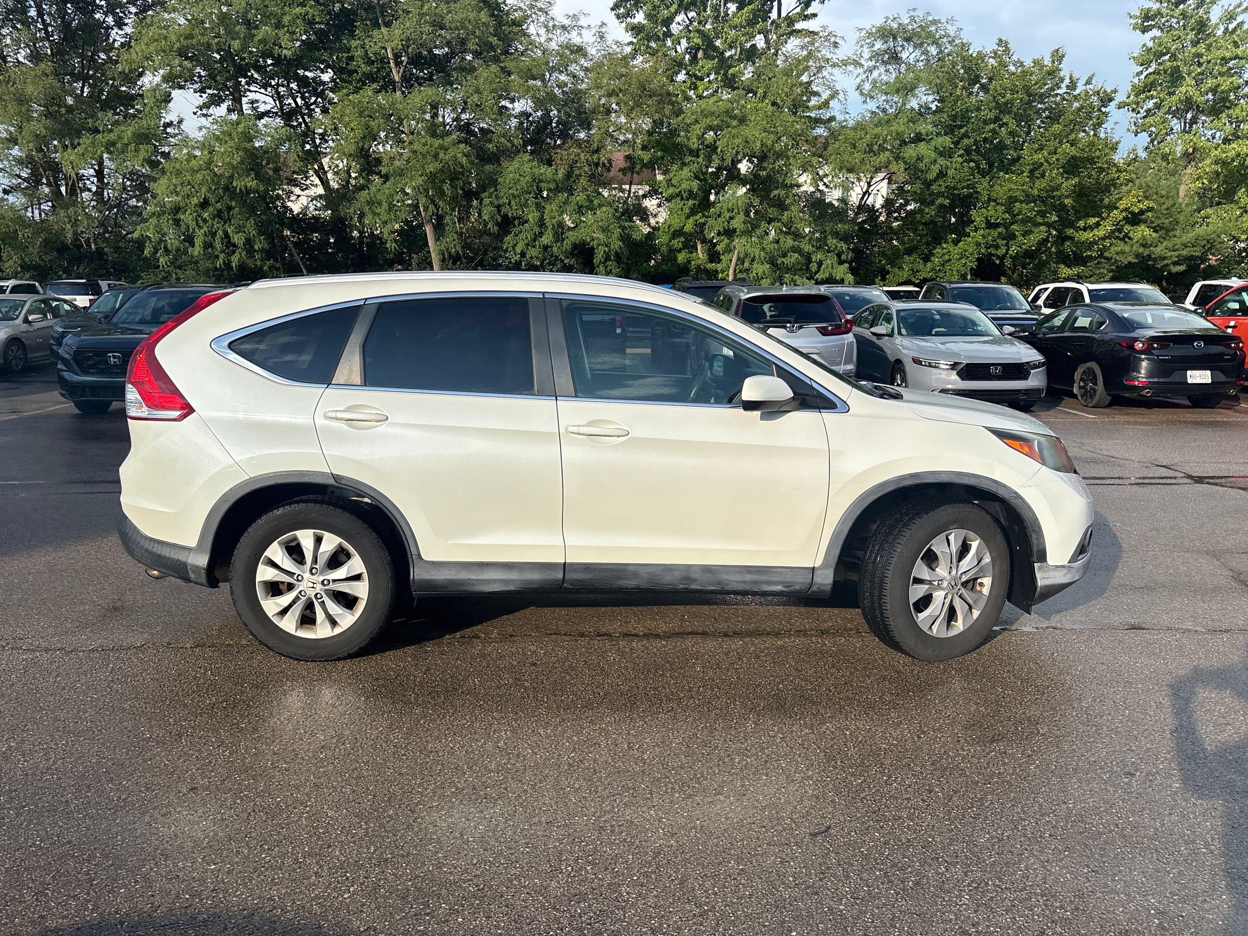 Used 2014 Honda CR-V EX-L image 17