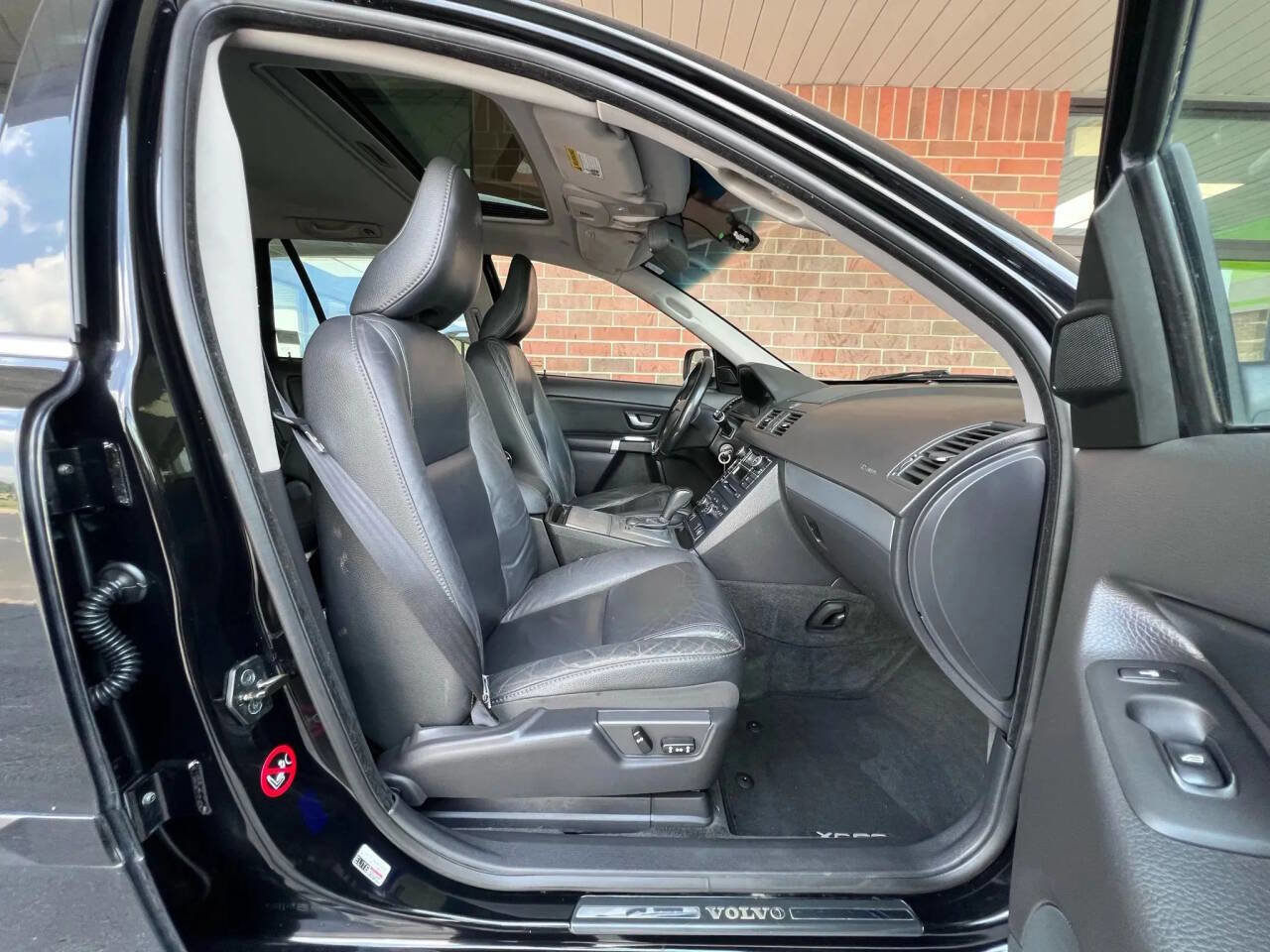 Used 2013 Volvo XC90 3.2 image 18