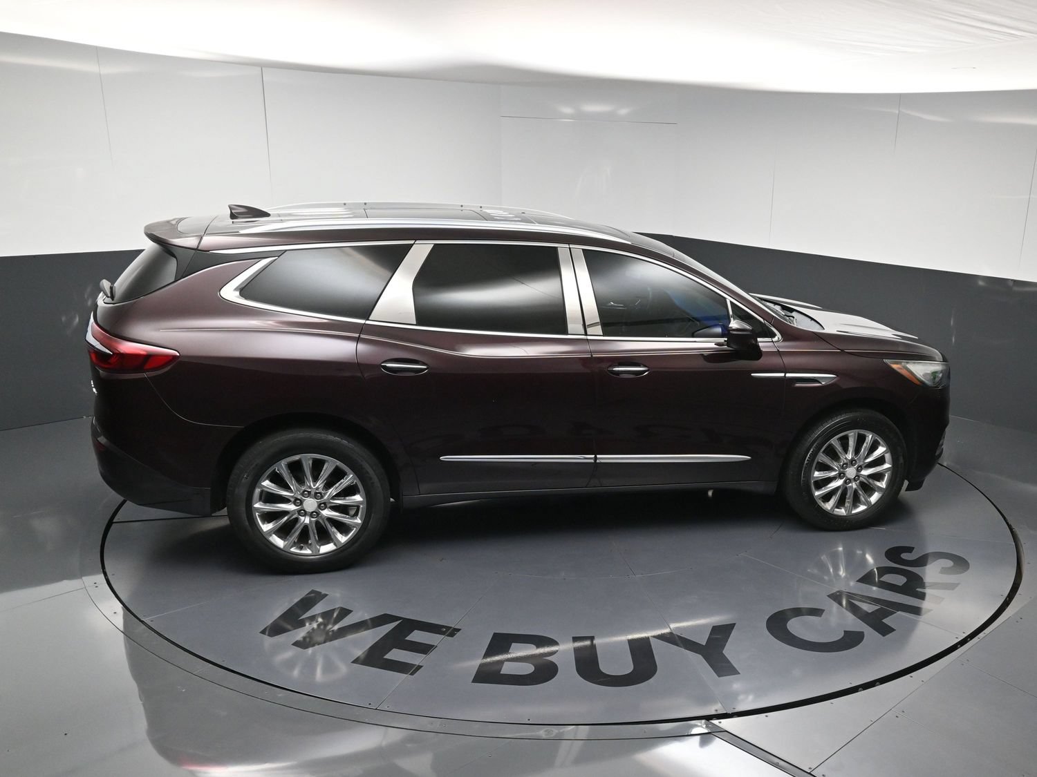 Used 2018 Buick Enclave Premium w/ Experience Buick Package FWD image 32