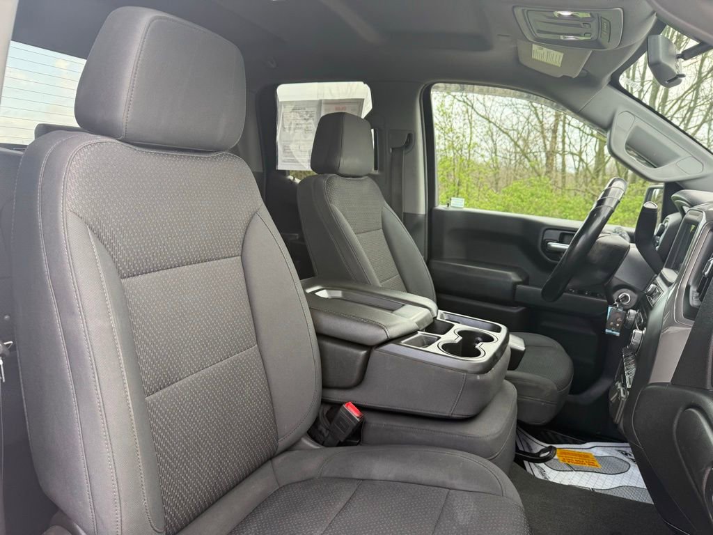 Used 2020 Chevrolet Silverado 1500 Custom w/ Custom Value Package image 22