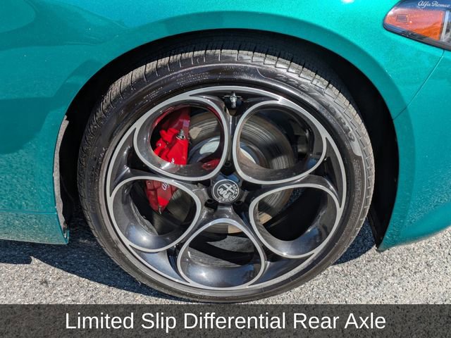 Used 2025 Alfa Romeo Giulia AWD w/ Veloce Package AWD image 12