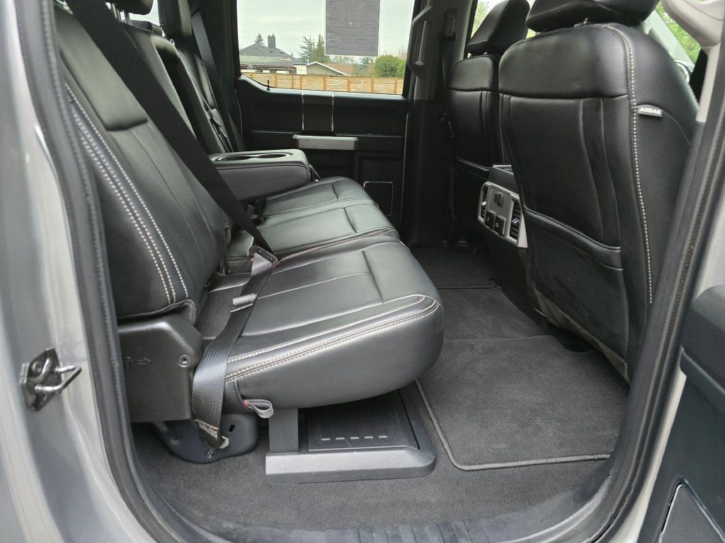 Used 2021 Ford F250 Lariat w/ Lariat Value Package AWD/4WD image 17