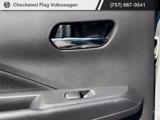 Used 2024 Nissan Kicks SV FWD image 23