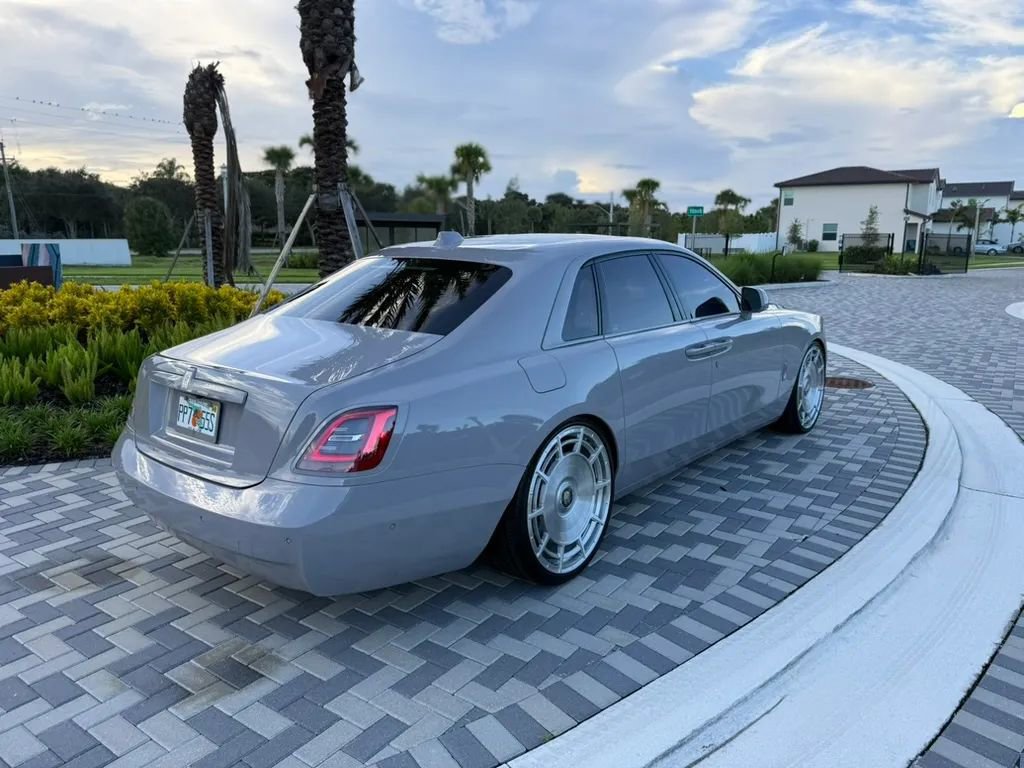 Used 2021 Rolls-Royce Ghost image 6