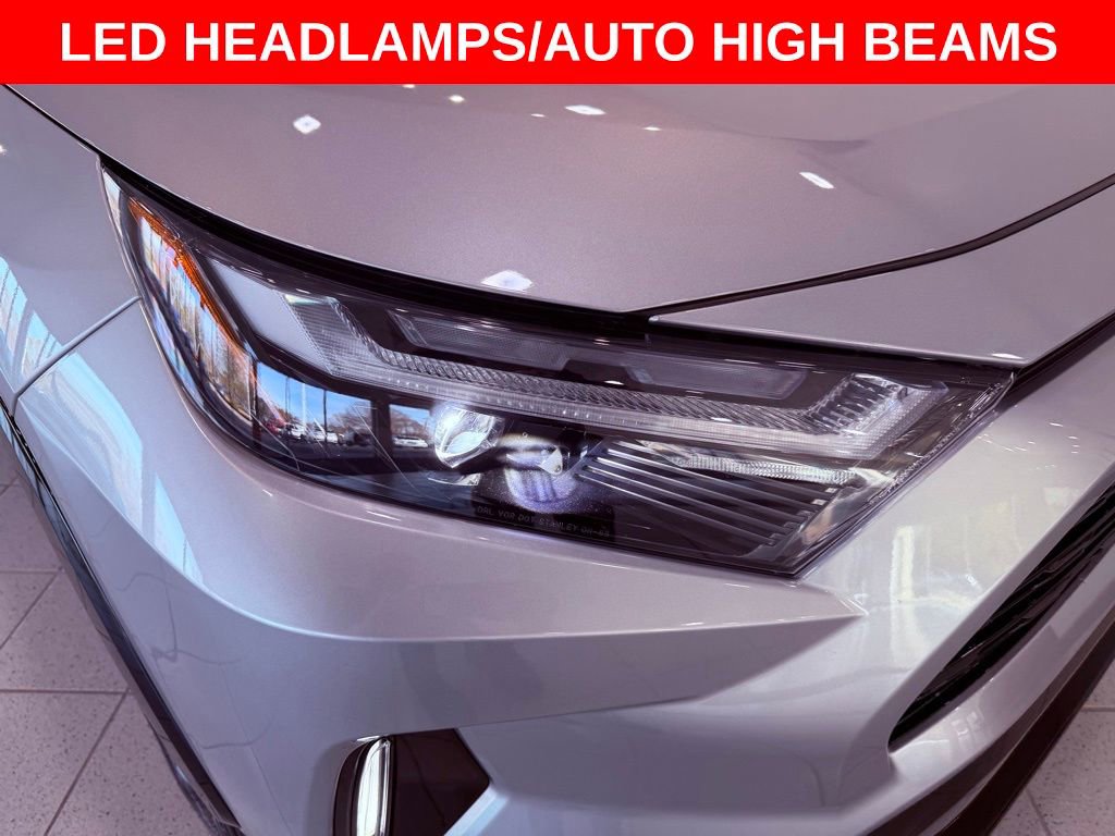 Used 2022 Toyota RAV4 XSE image 9