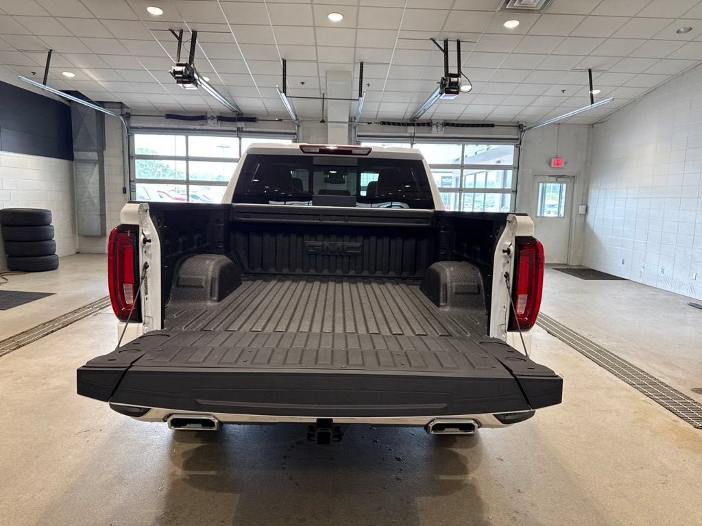 New 2026 GMC Sierra 1500 SLT w/ SLT Premium Plus Package AWD/4WD image 17