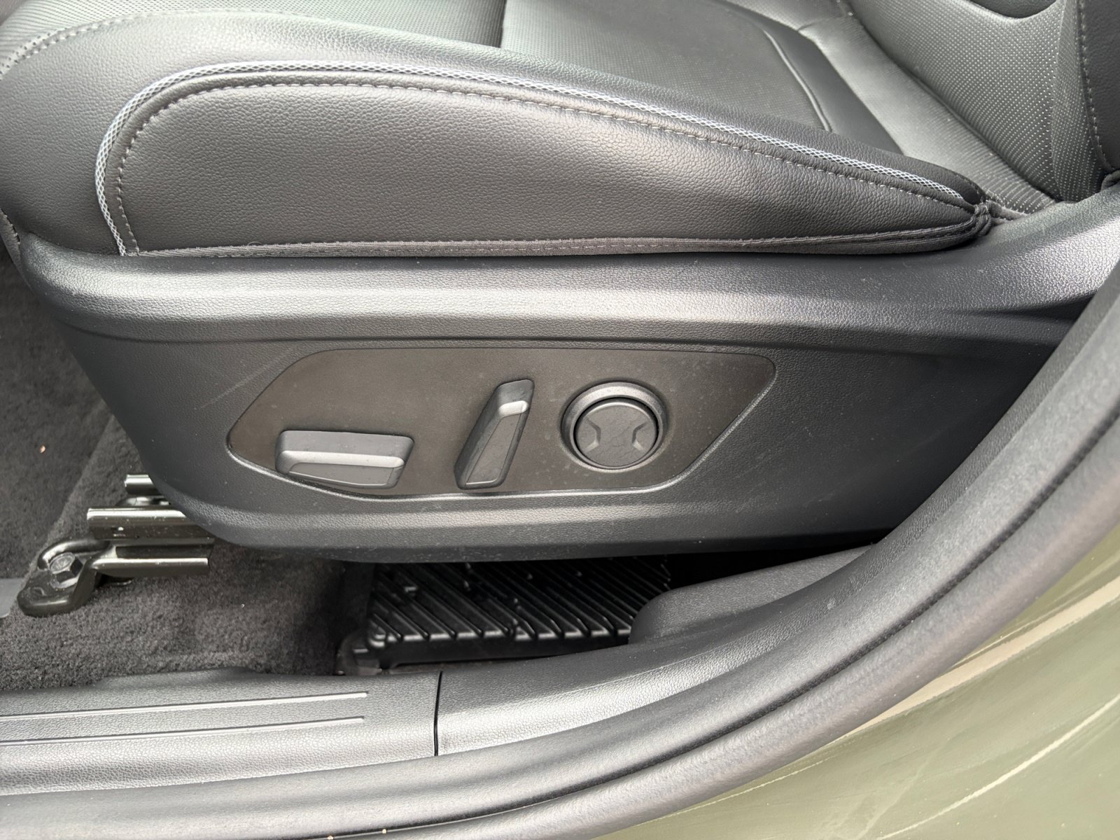 Used 2026 Hyundai Santa Cruz Limited AWD/4WD image 15