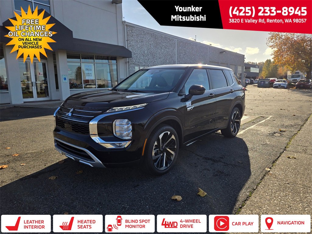 New 2025 Mitsubishi Outlander SE