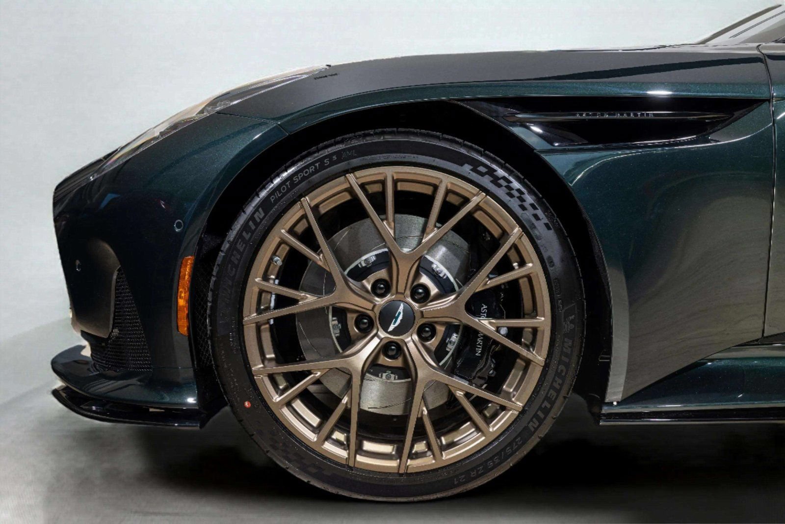 New 2026 Aston Martin DB12 Coupe RWD image 7