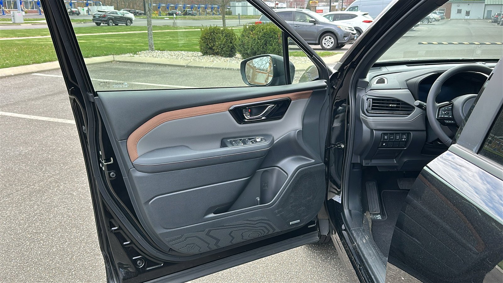 Certified 2025 Subaru Forester Sport AWD/4WD image 8