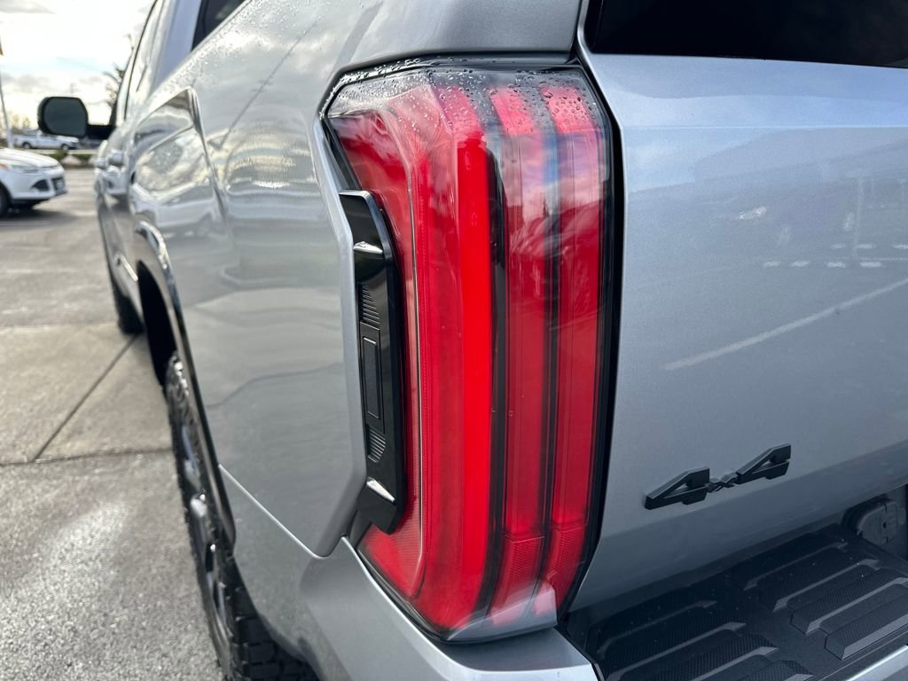 Used 2023 Toyota Tundra Platinum image 10