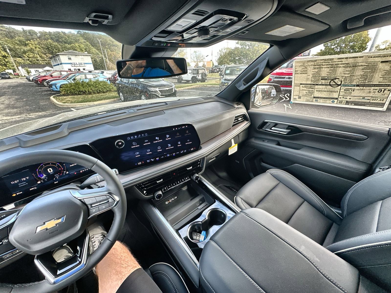 New 2026 Chevrolet Suburban Premier w/ Sun And Tow Package image 15