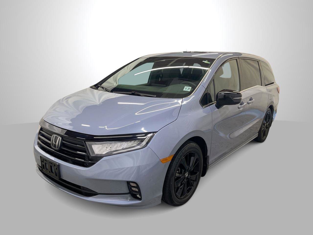 Used 2023 Honda Odyssey Sport image 1