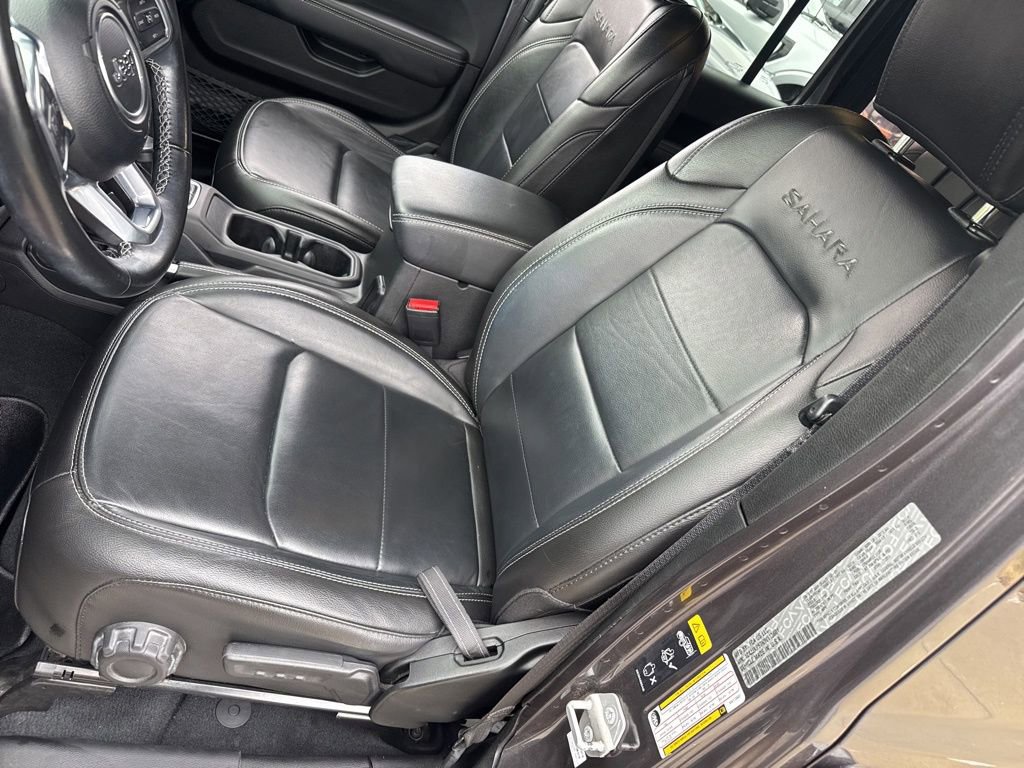 Used 2022 Jeep Wrangler Unlimited Sahara 4xe image 12