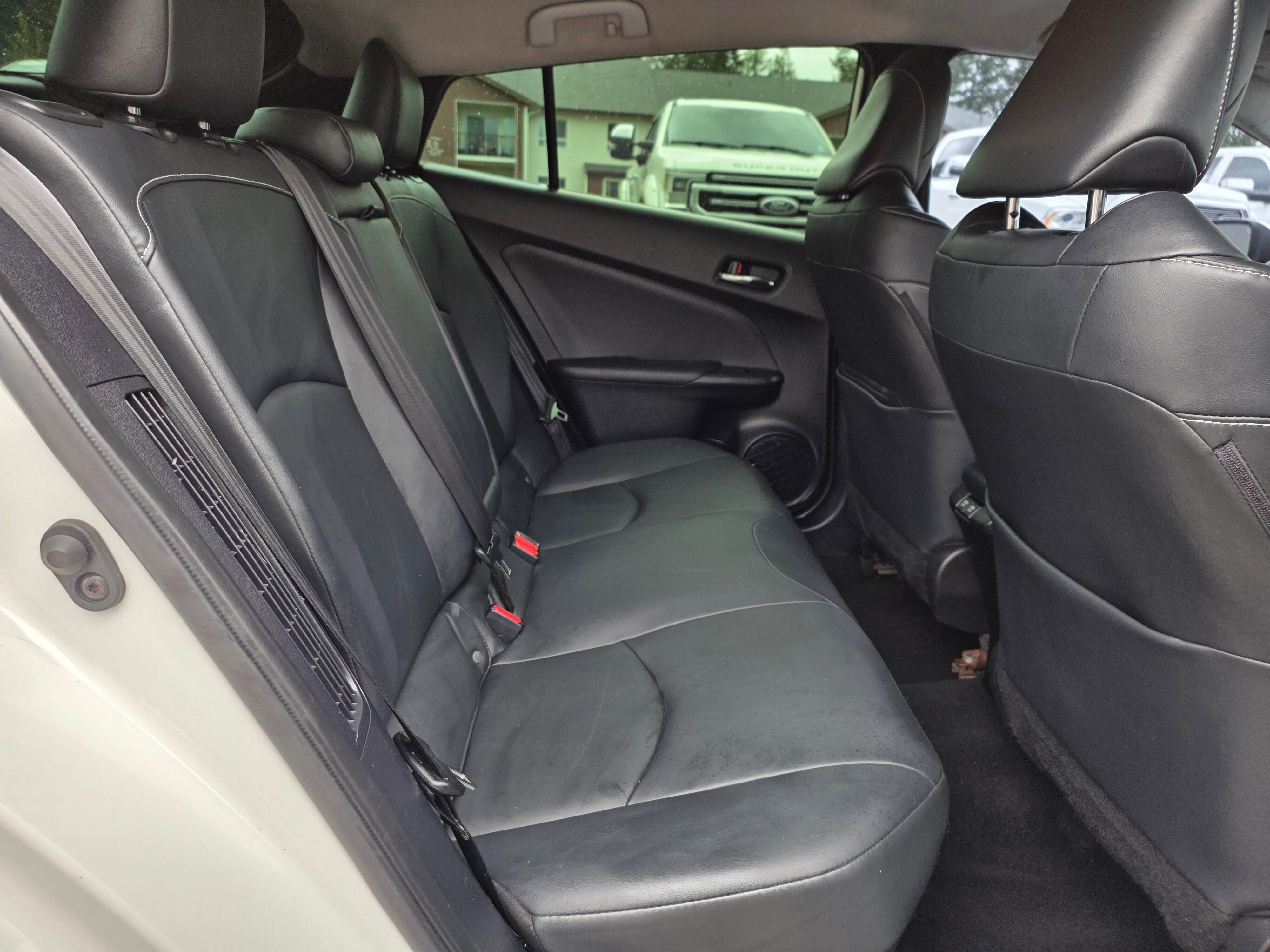 Used 2020 Toyota Prius Prime Limited w/ Carpet Mat Package FWD image 26