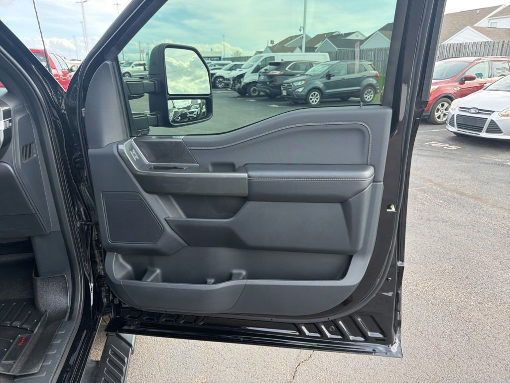 Used 2022 Ford F150 XLT w/ Equipment Group 302A High image 33