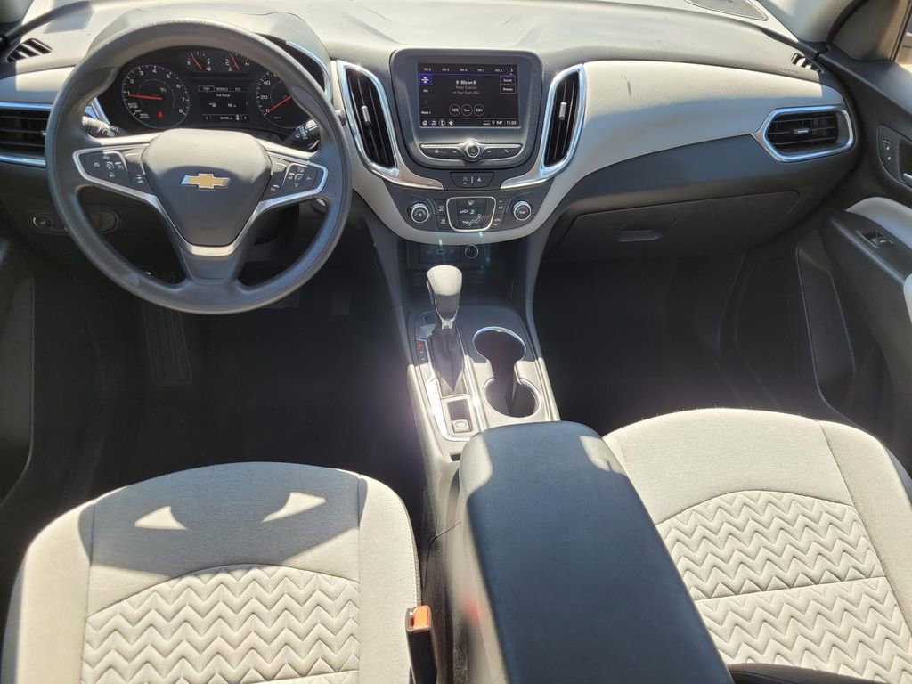 Used 2022 Chevrolet Equinox LS image 18