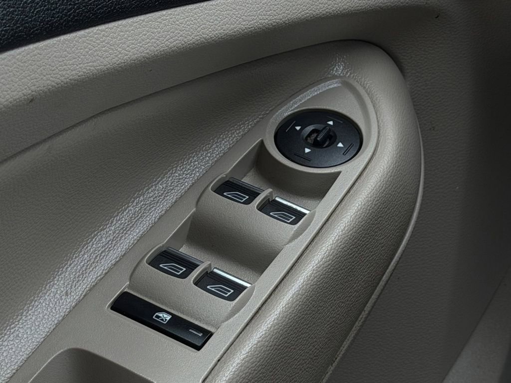 Used 2019 Ford Escape Titanium FWD image 19