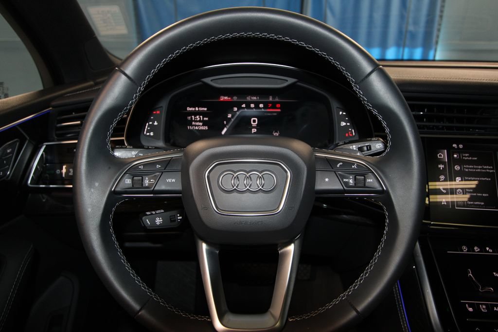 Used 2025 Audi Q7 3.0T Prestige w/ Prestige Package AWD/4WD image 11