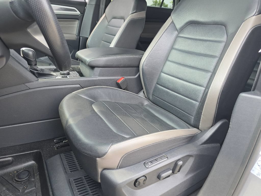 Used 2021 Volkswagen Atlas Cross Sport SEL Premium R-Line AWD/4WD image 27