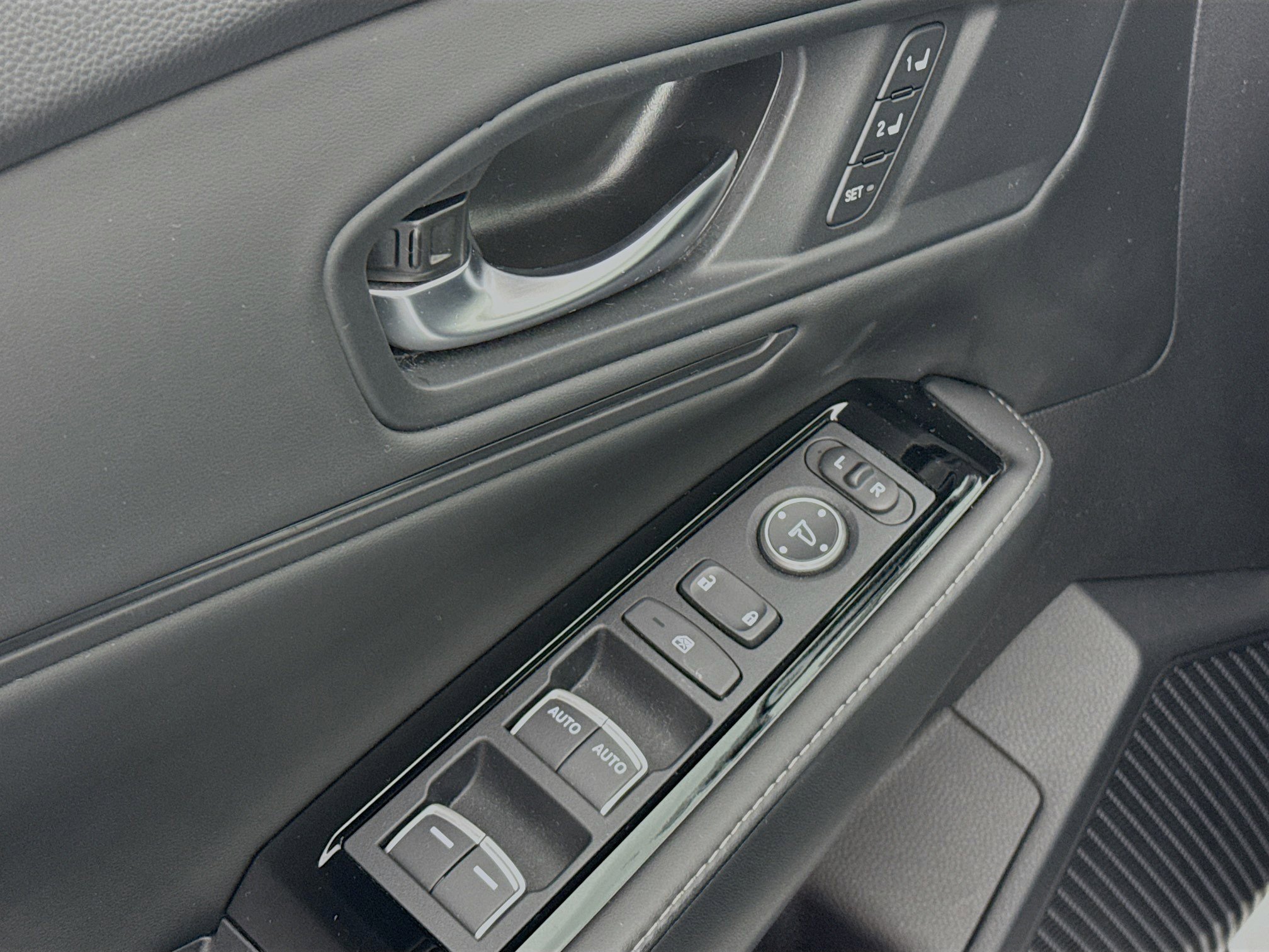 Certified 2024 Honda Accord Touring image 18