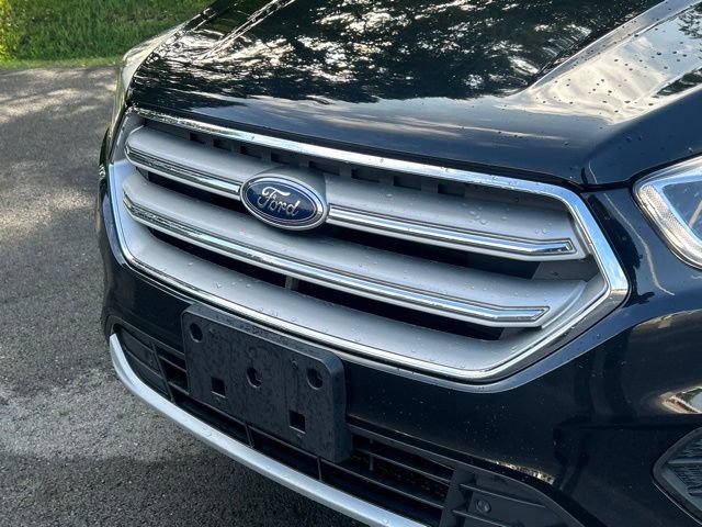 Used 2019 Ford Escape Titanium AWD/4WD image 10