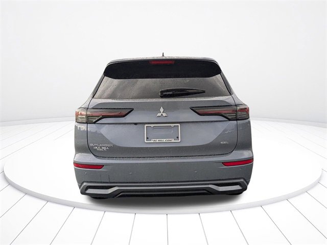 New 2025 Mitsubishi Outlander SEL image 4