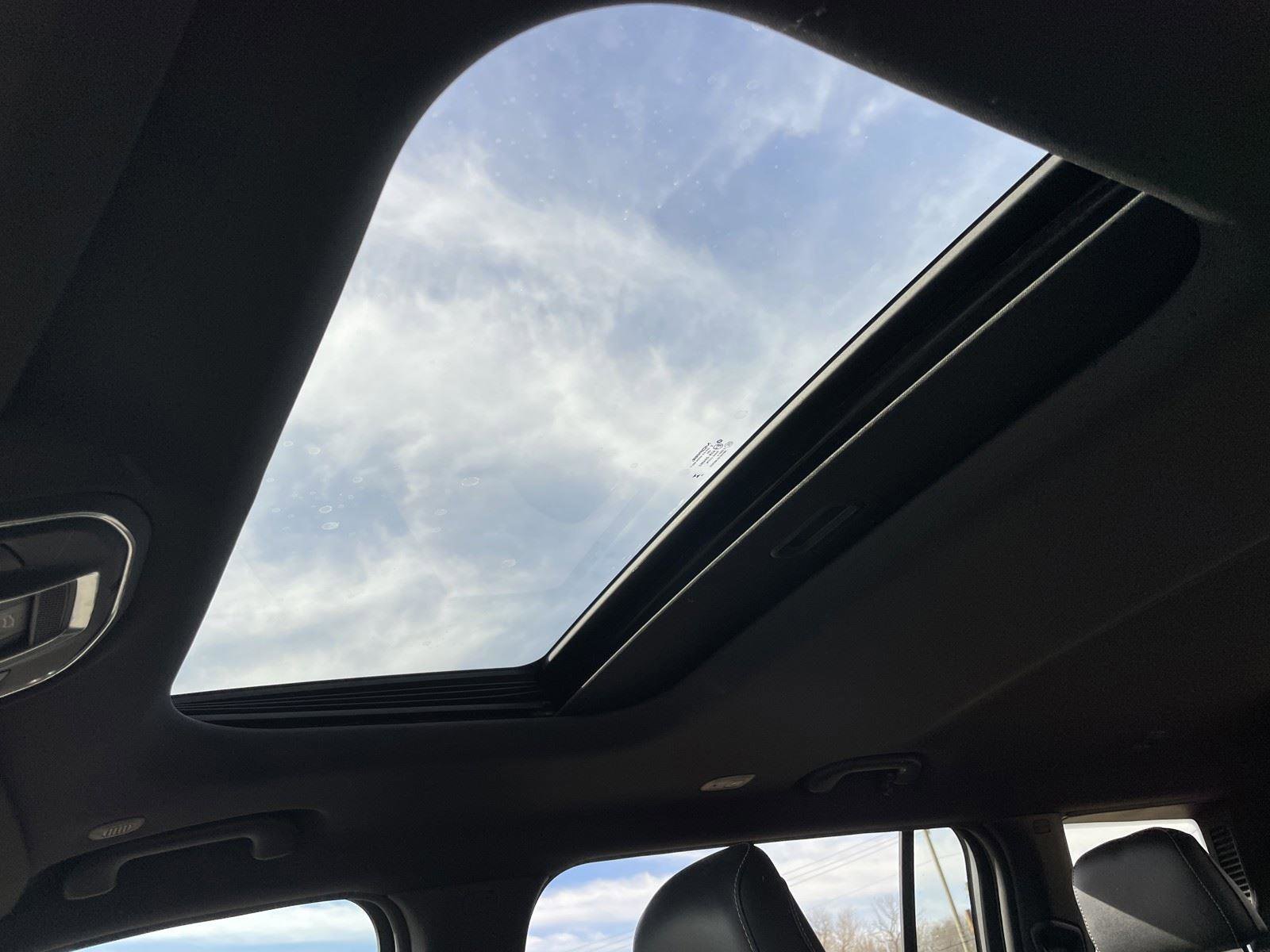 Used 2024 Jeep Grand Cherokee L Altitude image 27