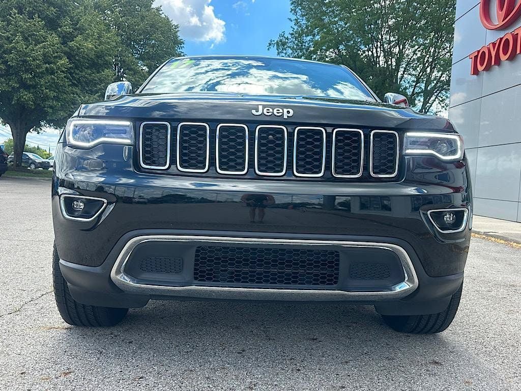 Used 2017 Jeep Grand Cherokee Limited w/ Luxury Group II AWD/4WD image 9