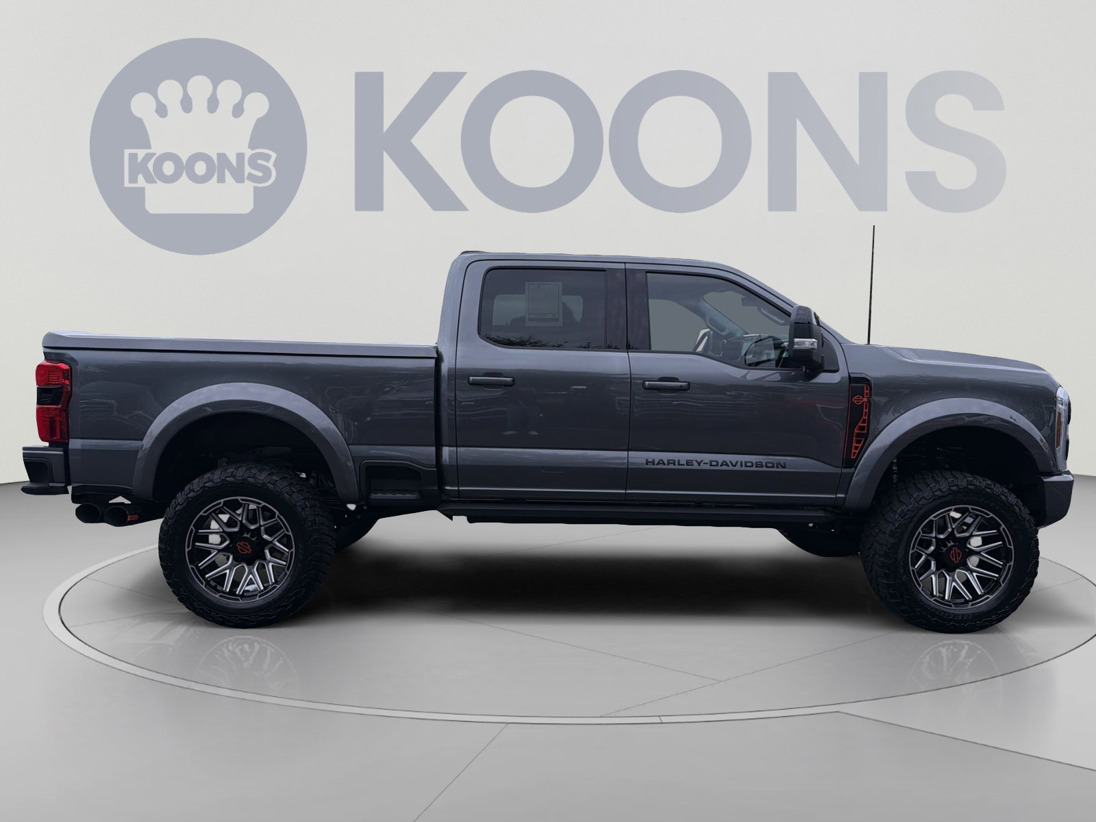 New 2026 Ford F250 Lariat w/ Black Appearance Package AWD/4WD image 8