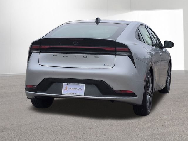 New 2026 Toyota Prius XLE image 5