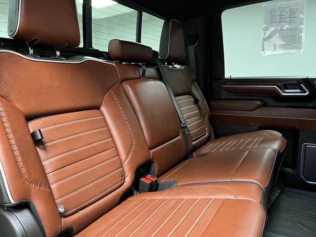 Used 2026 GMC Sierra 3500 Denali Ultimate AWD/4WD image 55